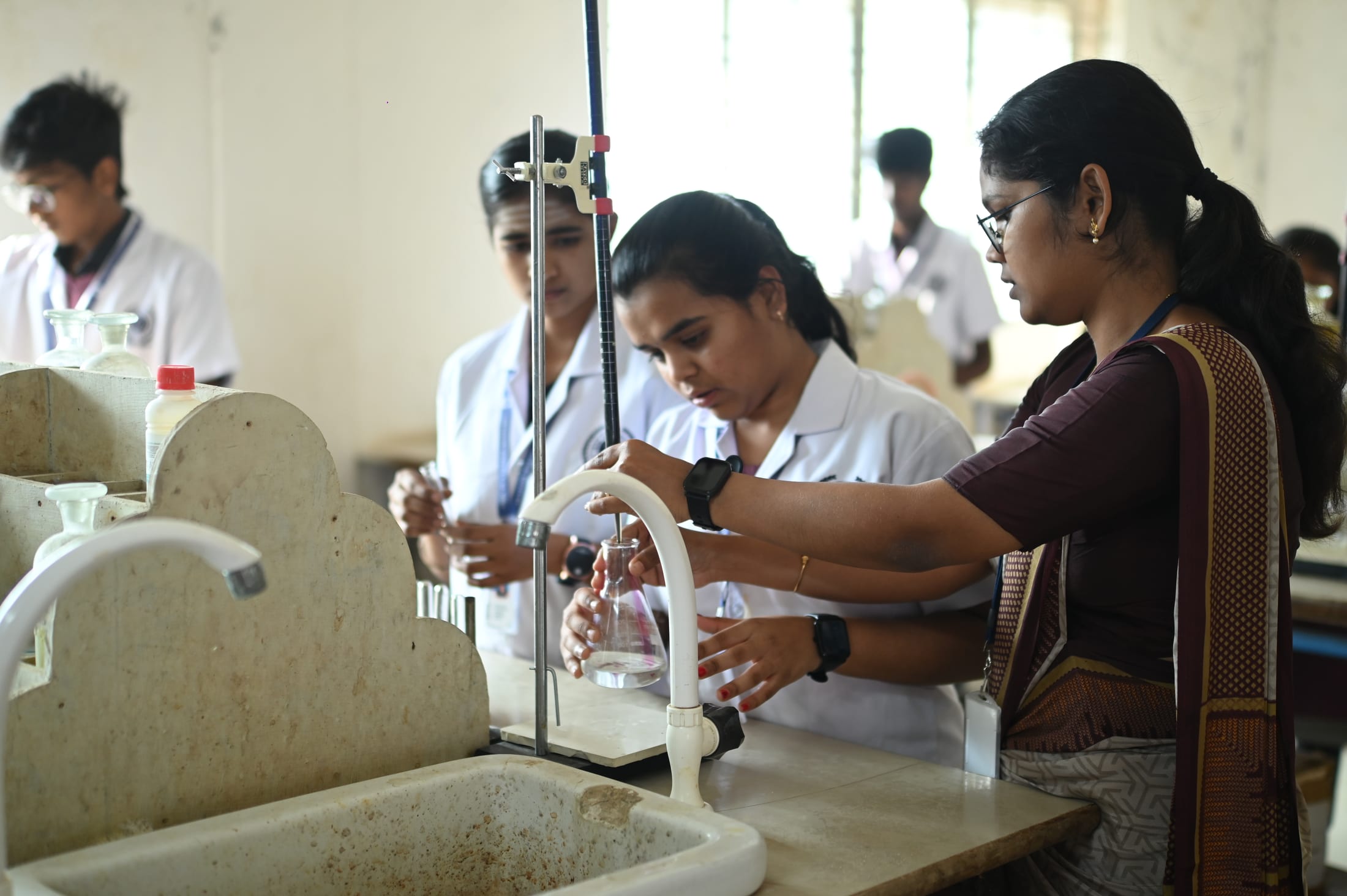 Guided chemistry practical