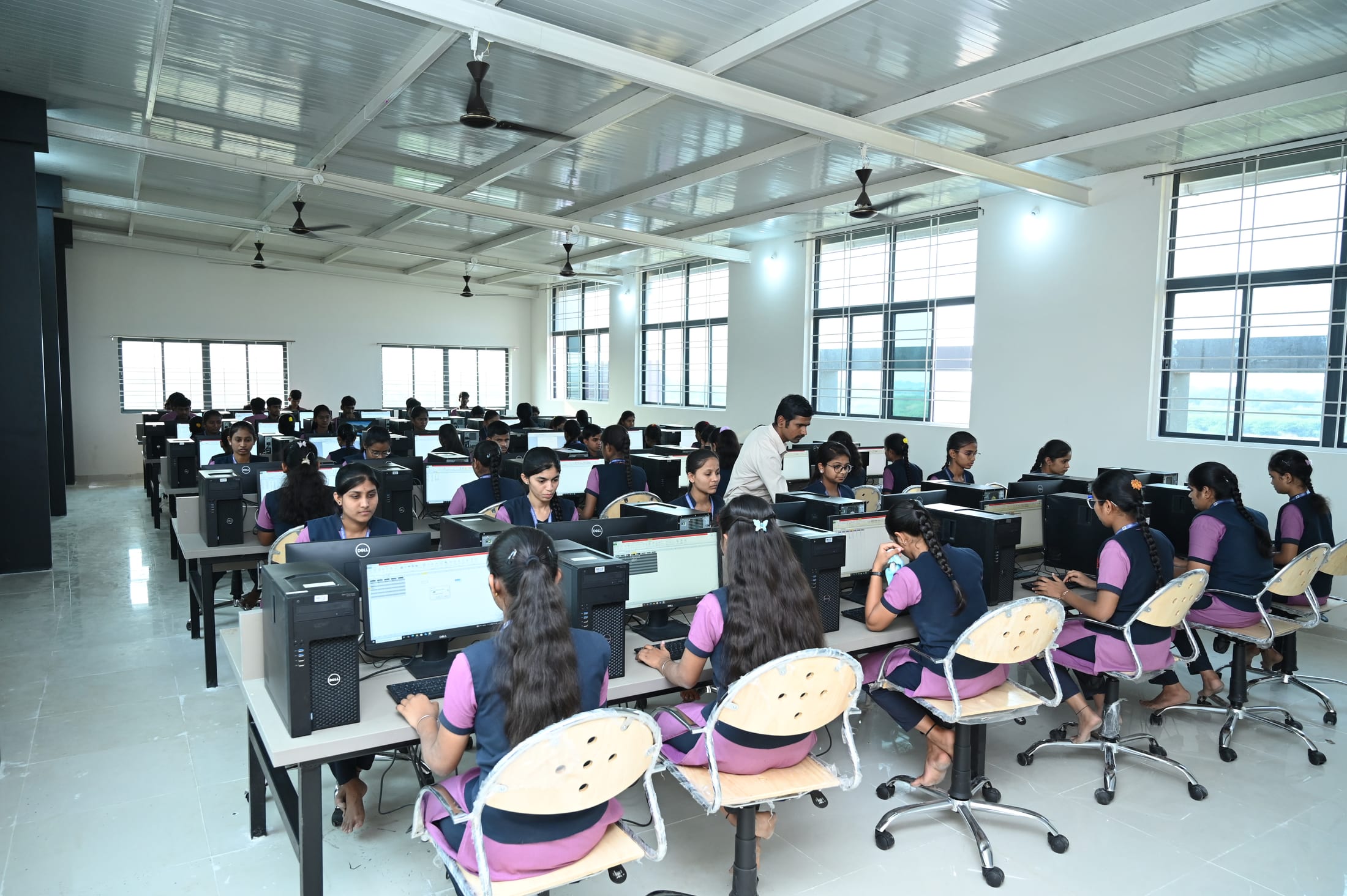 Digital learning laboratory